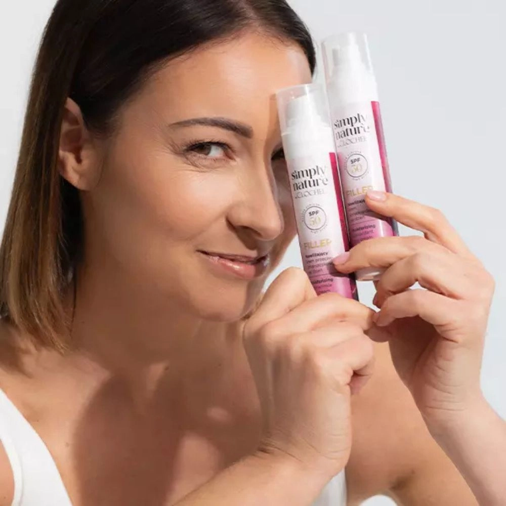 Krem nawilżający przeciwzmarszczkowy z filtrem SPF50 Filler | Simply Nature