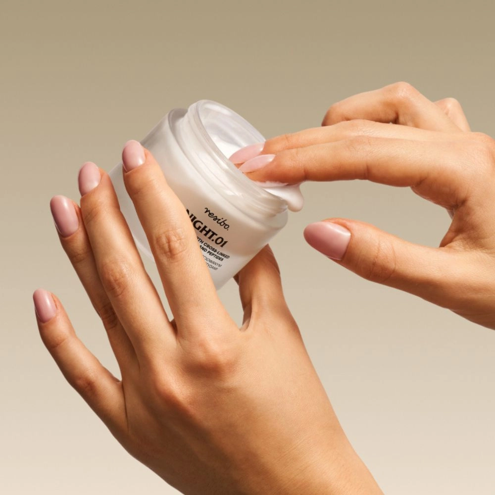 Krem wypełniający z usieciowanym kwasem hialuronowym i peptydami NIGHT.01 | Resibo