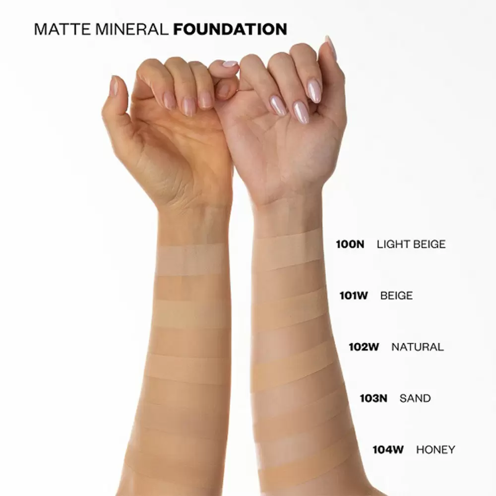 Matujący podkład mineralny PAESE MINERALS | PAESE