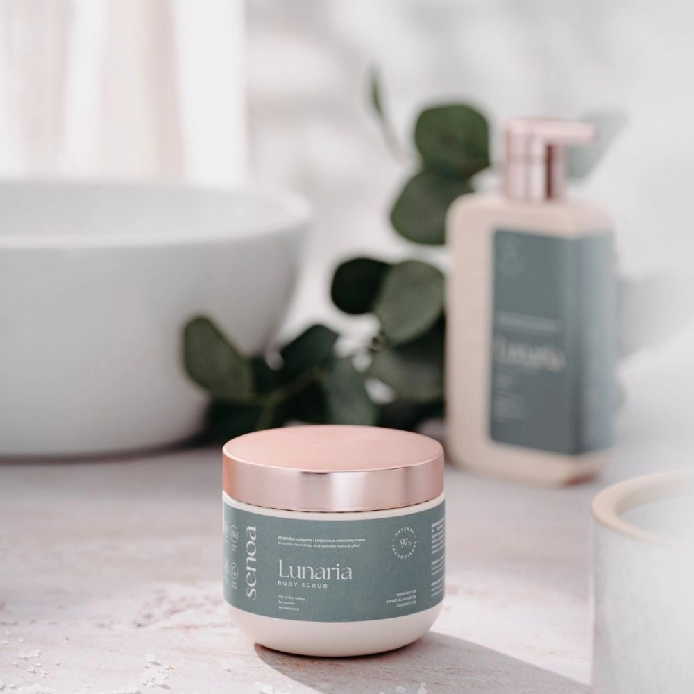 Peeling do ciała wygładzający Lunaria Body Scrub | Senoa