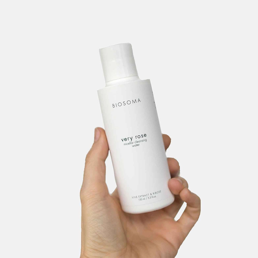 Płyn micelarny oczyszczająco - nawilżający Very rose | Biosoma