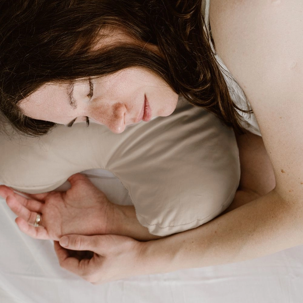 Poduszka Anti-Age (gryka) - brązowa poszewka bawełniana | Everyday Ritu