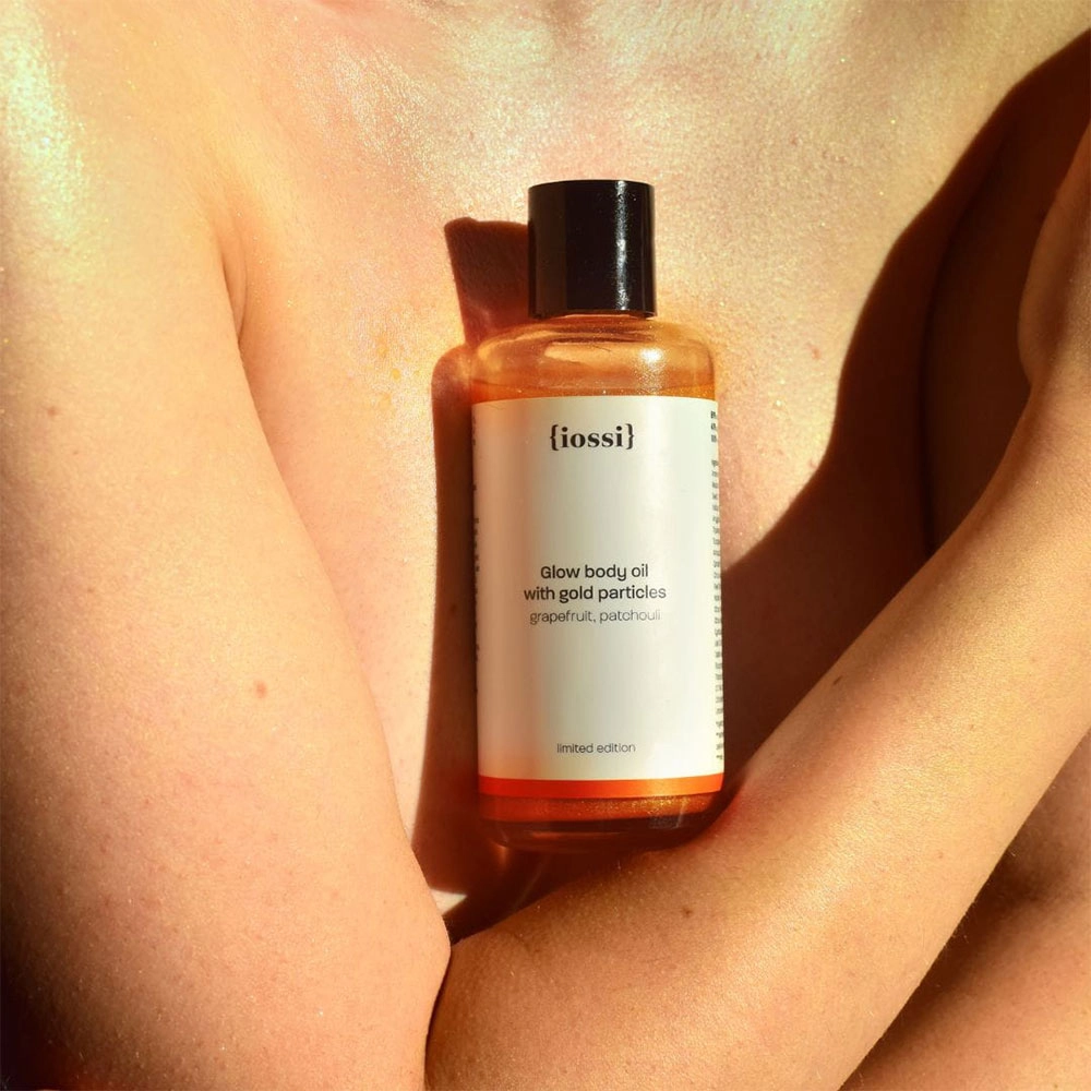 Rozświetlający olejek do ciała Glow body | iossi
