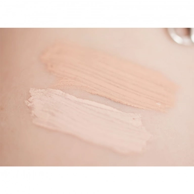 Korektor w pędzelku 32 Delikatny Beż | Couleur Caramel