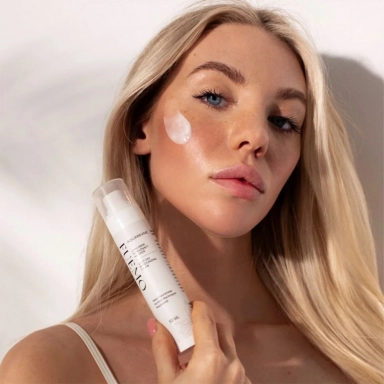 Krem lekki nawilżający na dzień Aquarevive | Fuemo