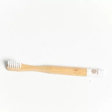 Bambusowa szczoteczka do zębów dla dzieci- biała | Nested