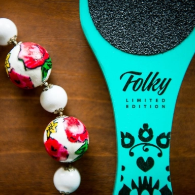 Tarka drewniana do stóp z motywem folkowym | MiaCalnea