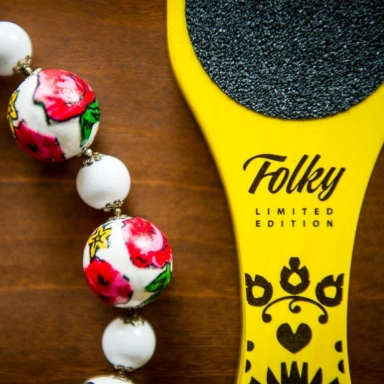 Tarka drewniana do stóp z motywem folkowym | MiaCalnea