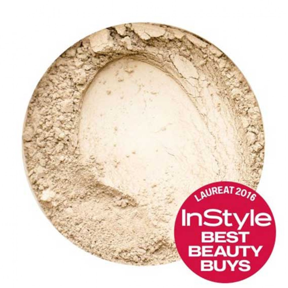 Mineralny podkład rozświetlający Golden Medium | Annabelle Minerals