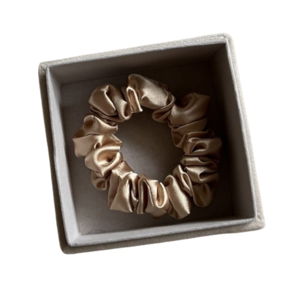 Scrunchie satynowa mini - Złoto | BoMoye